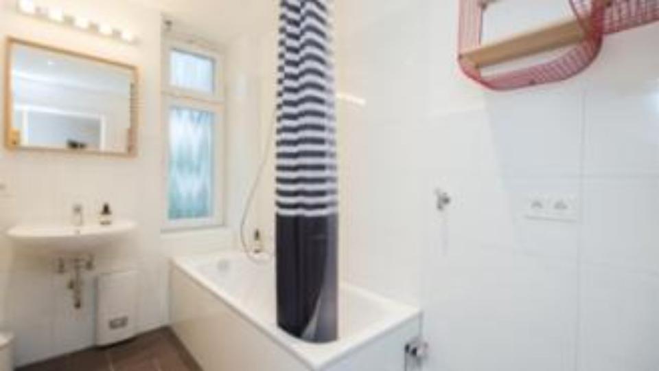 Zimmer in 2er- Frauen WG , nähe Hauptbahnhof 1 zimmer