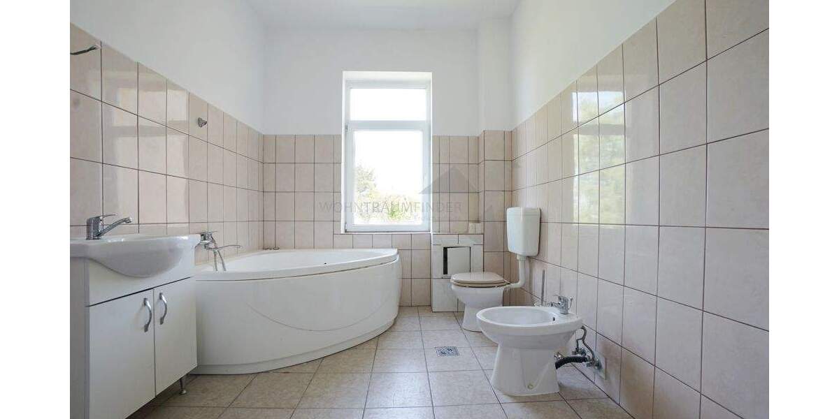 Geräumige 2-Raum-Wohnung mit Tageslichtbad 2 zimmer