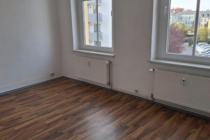 Wohnung Greifswald - 2 Zimmer, 47 m&sup2;, 475&euro; | Angebot:26455058