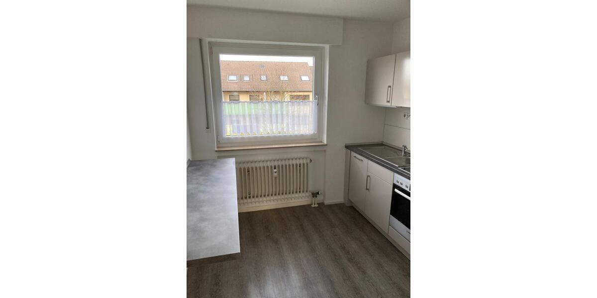 Etagenwohnung Garbsen - 4 Zimmer, 820&euro; | Angebot:24243766