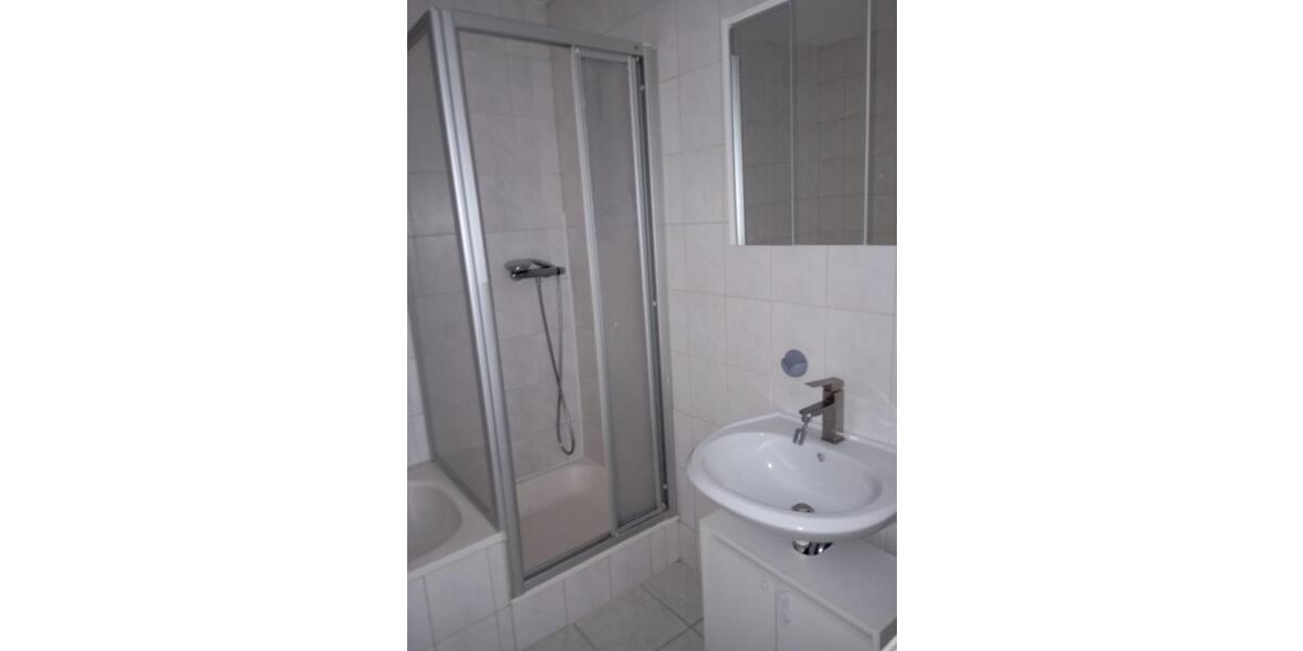 Erdgeschoßwohnung Rätzlingen - 4 Zimmer, 83 m&sup2;, 590&euro; | Angebot:26547824