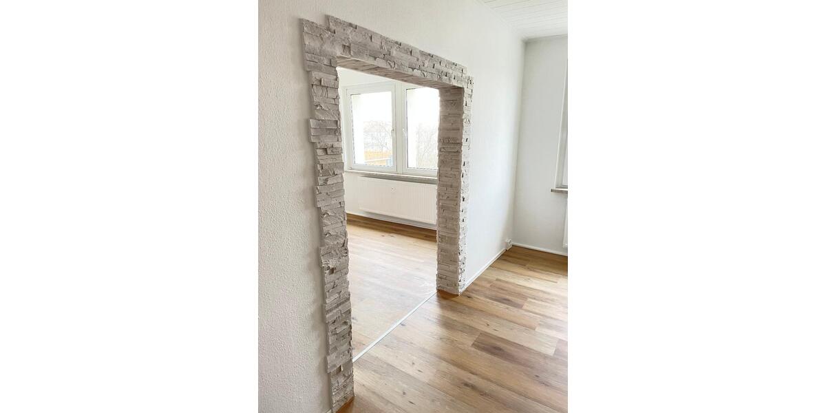 Etagenwohnung Merseburg - 4 Zimmer, 75 m&sup2;, 487&euro; | Angebot:25723598