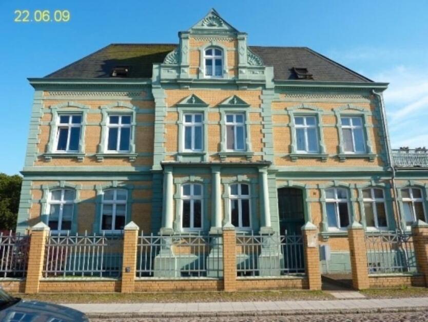 Schöne 2-Zimmer-Erdgeschosswohnung in Grimmener Innenstadt zimmer