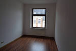 Etagenwohnung Plauen Haselbrunn - 3 Zimmer, 75 m&sup2;, 300&euro; | Angebot:26750925