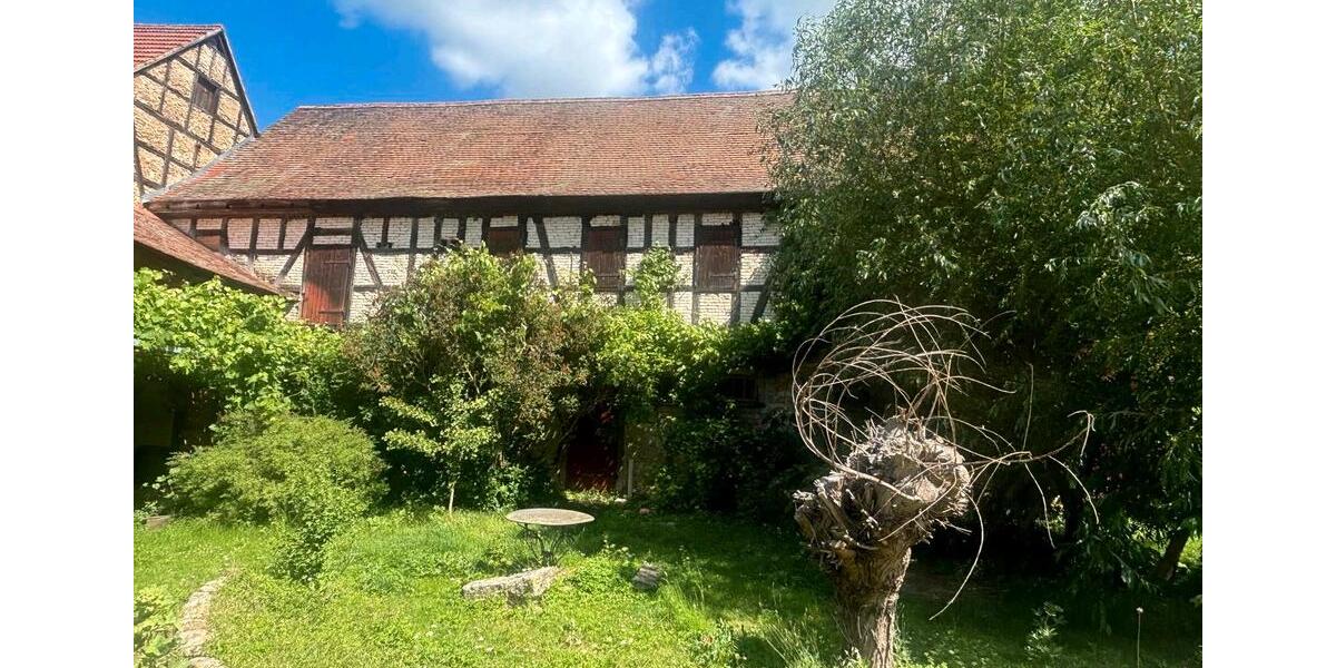 Haus, Wohnungen zu vermieten 3 Seitenhof Eckolstädt 7 zimmer