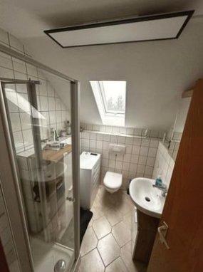 Dachgeschoßwohnung Münchenbernsdorf - 2 Zimmer, 55 m&sup2;, 330&euro; | Angebot:26526922