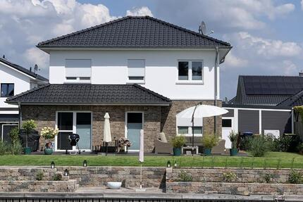 Haus Rhede (Ems) - 5 Zimmer, 140 m&sup2;, 1.800&euro; | Angebot:26492128