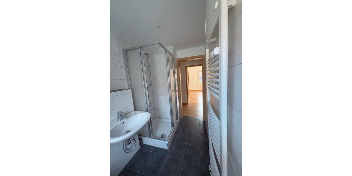 Etagenwohnung Bad Gandersheim Wrescherode - 3 Zimmer, 56 m&sup2;, 365&euro; | Angebot:25683082