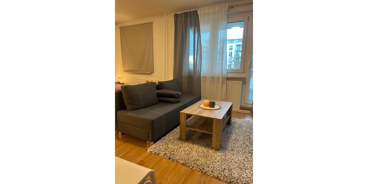 Schöne 1-Zimmer-Wohnung mit Balkon zu vermieten in Erfurt 1 zimmer