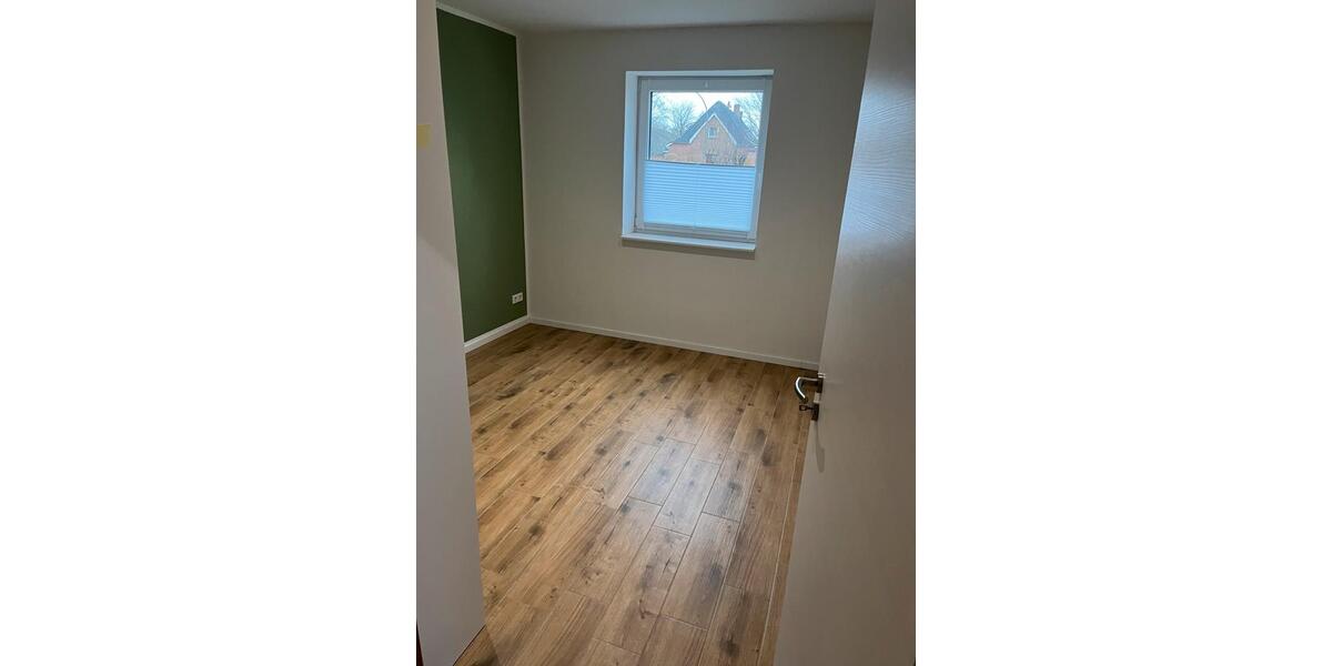 Etagenwohnung Risum-Lindholm Lindholm - 6 Zimmer, 115 m&sup2;, 1.150&euro; | Angebot:25962036