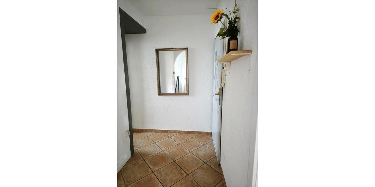 Etagenwohnung Lörrach - 1 Zimmer, 10 m&sup2;, 650&euro; | Angebot:26619569