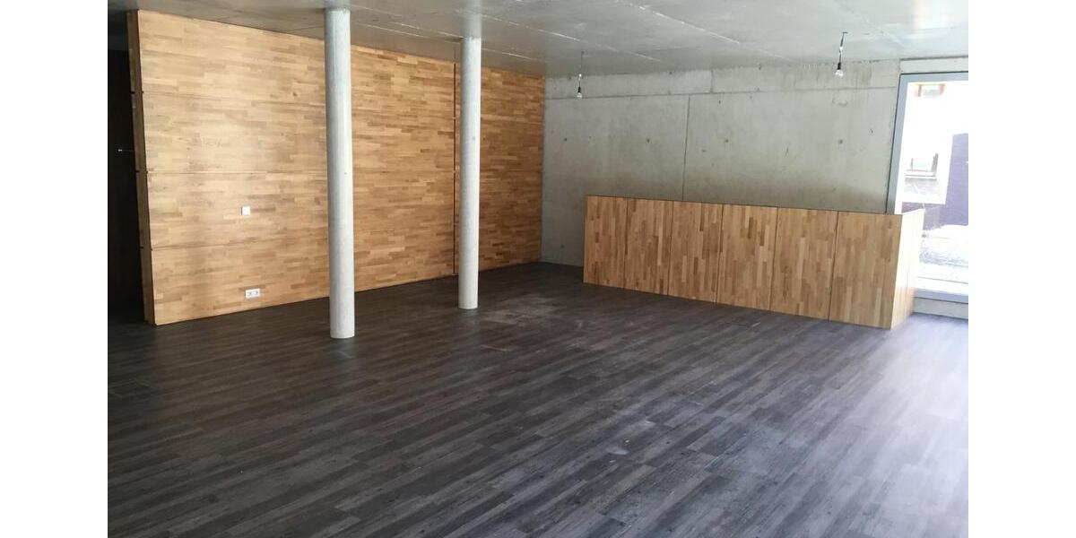 Attraktive Bürofläche in zentraler, ruhiger Lage von Ingolstadt zimmer