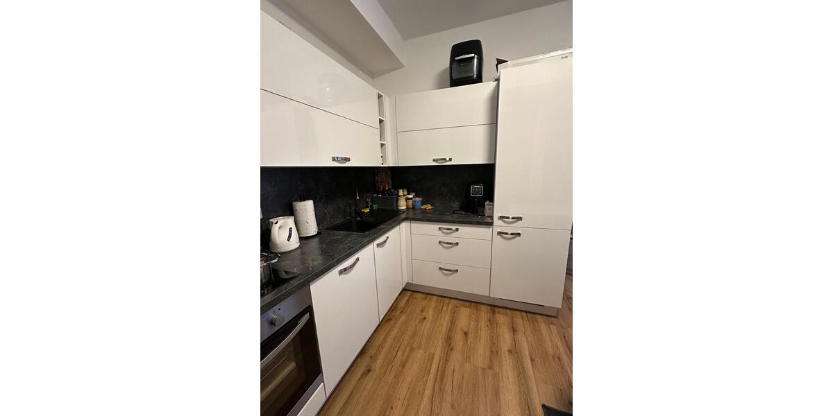 Terrassenwohnung Krefeld - 4 Zimmer, 132 m&sup2;, 1.500&euro; | Angebot:24941232