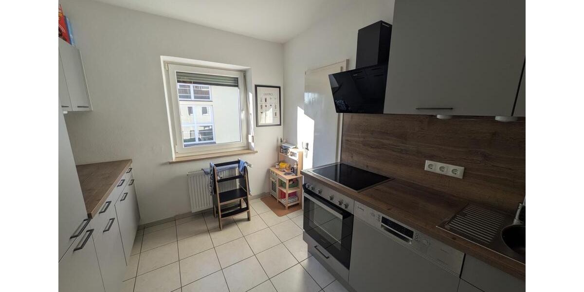 Etagenwohnung Hunderdorf - 4 Zimmer, 100 m&sup2;, 790&euro; | Angebot:24878904