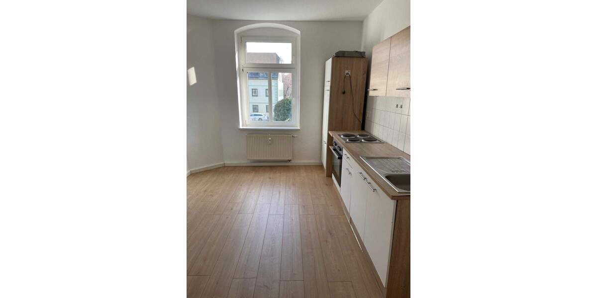 Etagenwohnung Roßwein - 3 Zimmer, 70 m&sup2;, 385&euro; | Angebot:25999174