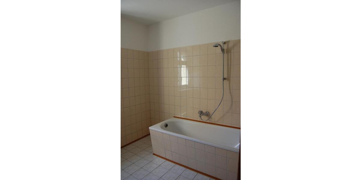 Erdgeschoßwohnung Finsterwalde - 3 Zimmer, 67 m&sup2;, 395&euro; | Angebot:26284108