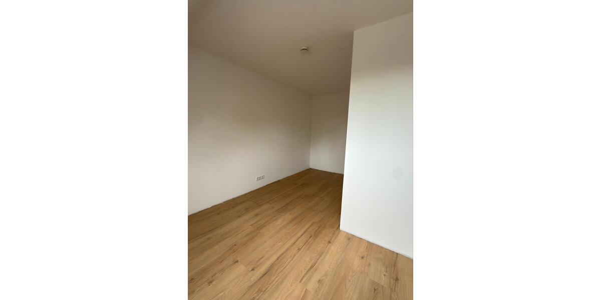 Etagenwohnung Oyten - 5.5 Zimmer, 125 m&sup2;, 1.500&euro; | Angebot:26626034