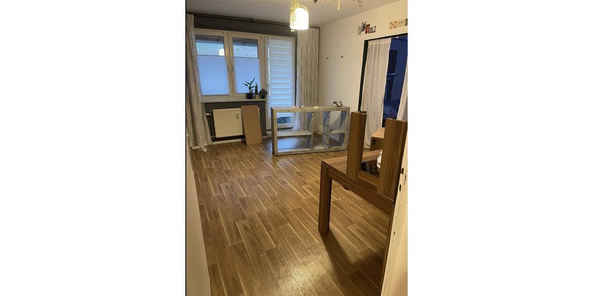 Etagenwohnung Mücheln (Geiseltal) - 3 Zimmer, 59 m&sup2;, 220&euro; | Angebot:25350267