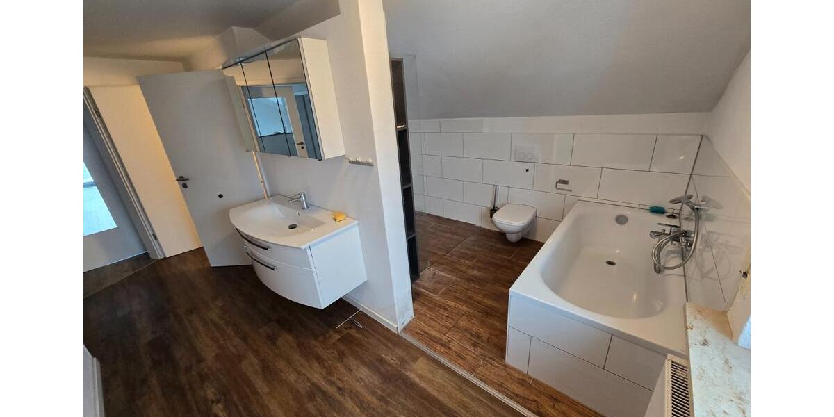 Loft - Studio - Atelier Scheinfeld - 4 Zimmer, 110 m&sup2;, 950&euro; | Angebot:26006538