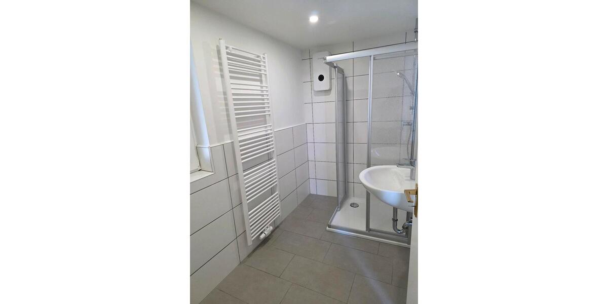 Einfamilienhaus Welling - 7 Zimmer, 185 m&sup2;, 1.750&euro; | Angebot:24848218