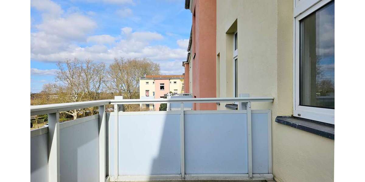 Etagenwohnung Magdeburg Sudenburg - 3 Zimmer, 70 m&sup2;, 575&euro; | Angebot:25905585