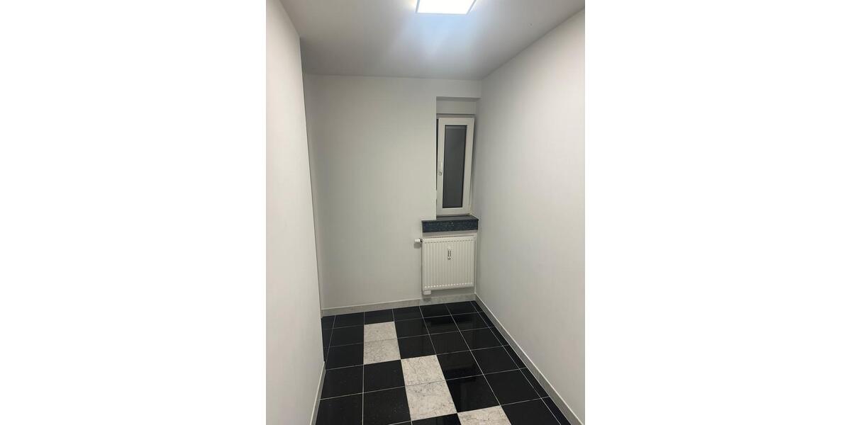 Etagenwohnung Karlsruhe Beiertheim-Bulach - 4 Zimmer, 92 m&sup2;, 1.600&euro; | Angebot:25964376