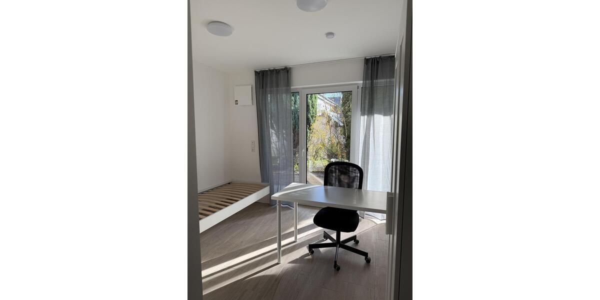 STUDENTENappartement mit Balkon oder Terrasse 1 zimmer