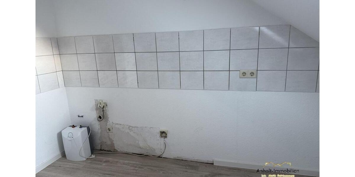 2-Raumwohnung im 2. OG mit 2 Balkone 2 zimmer