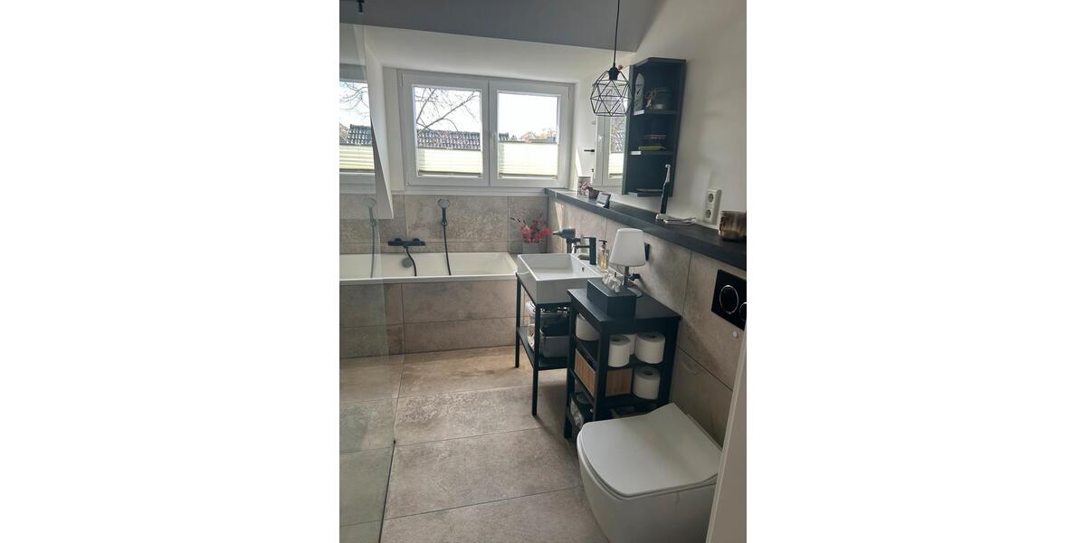 Maisonettenwohnung Neuss Reuschenberg - 3 Zimmer, 92 m&sup2;, 1.540&euro; | Angebot:26048097