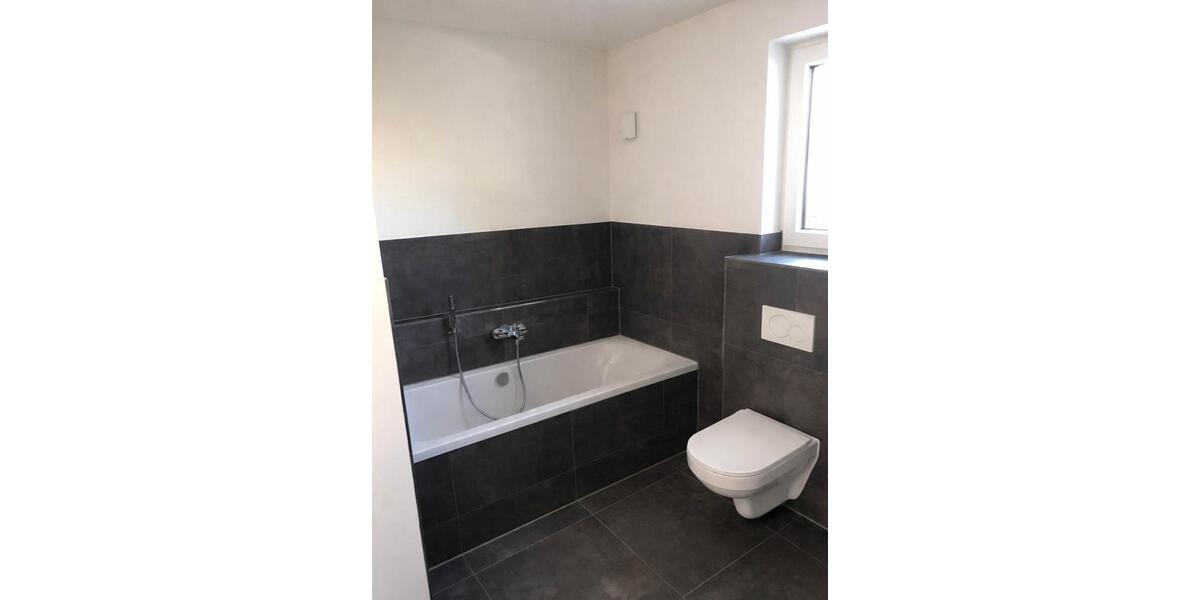 Etagenwohnung Taufkirchen (Vils) - 3 Zimmer, 82 m&sup2;, 1.100&euro; | Angebot:26042081