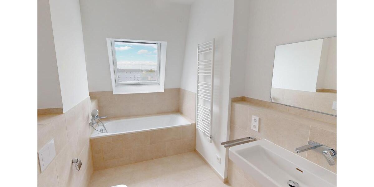 Dachgeschoßwohnung Heilbronn Kernstadt - 4 Zimmer, 147 m&sup2;, 2.150&euro; | Angebot:23051143