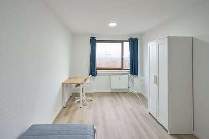 WG-Zimmer in Düsseldorf 619 € 9 m² zimmer