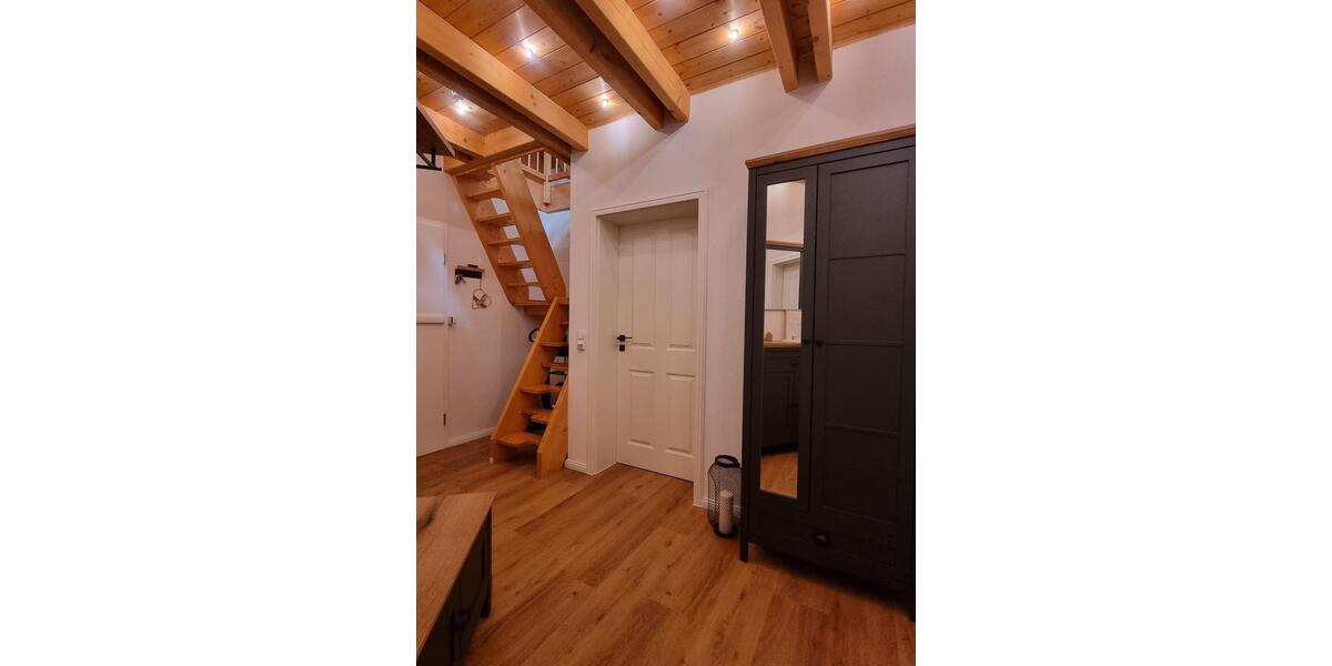 Etagenwohnung Osterhofen - 4 Zimmer, 95 m&sup2;, 950&euro; | Angebot:25837738