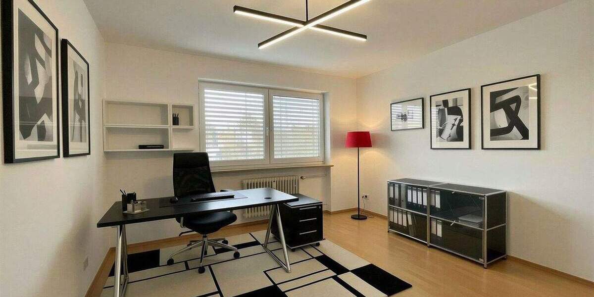 Etagenwohnung Coburg - 3 Zimmer, 92 m&sup2;, 690&euro; | Angebot:25697909