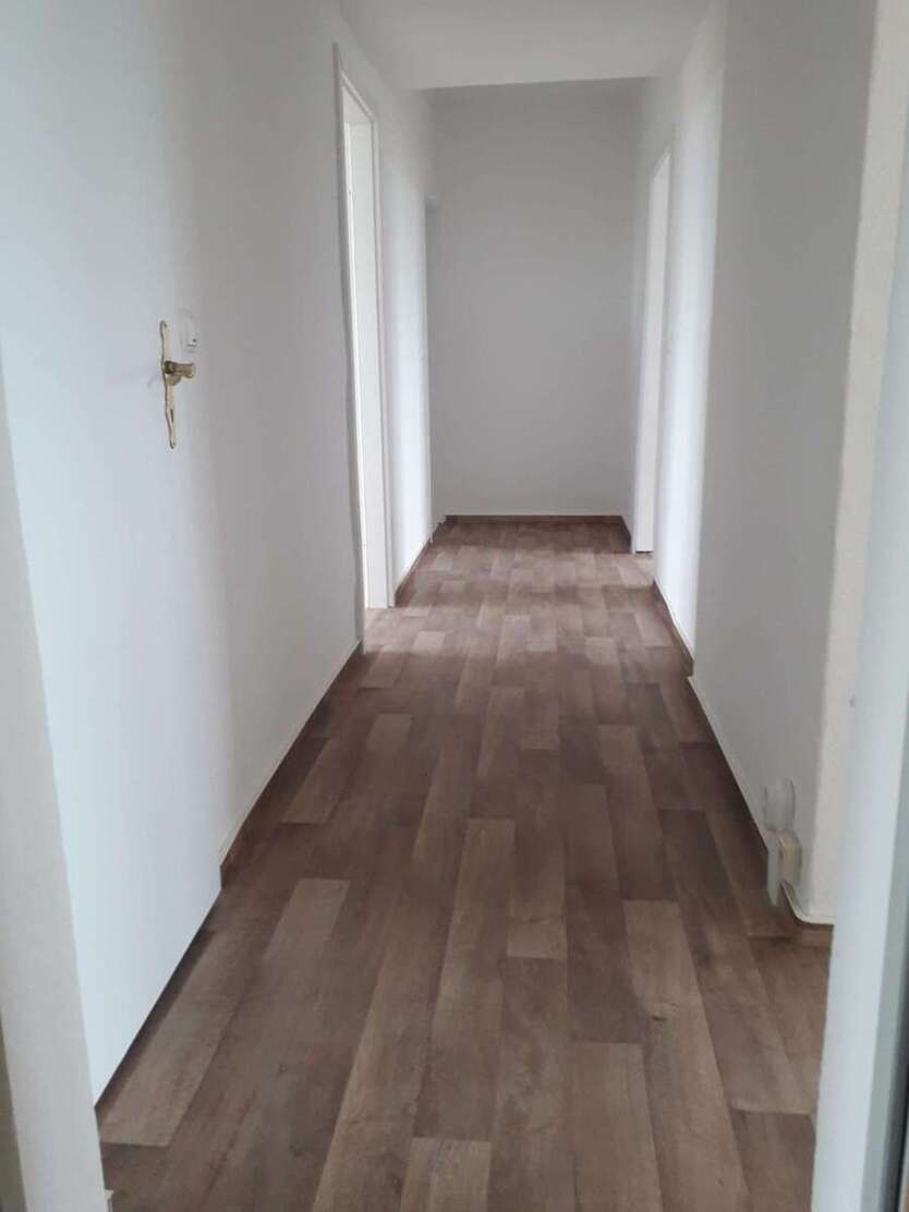 Erstbezug nach kompletter Renovierung. 3 zimmer