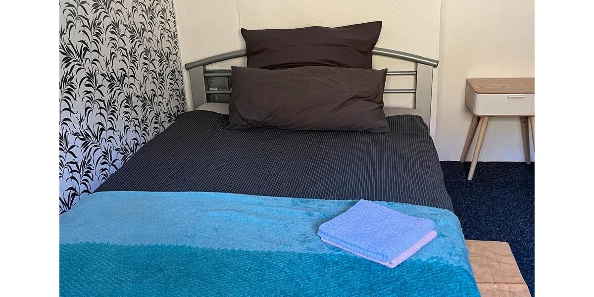 1 schönes großes Zimmer in Wilhelmsthal 1 zimmer