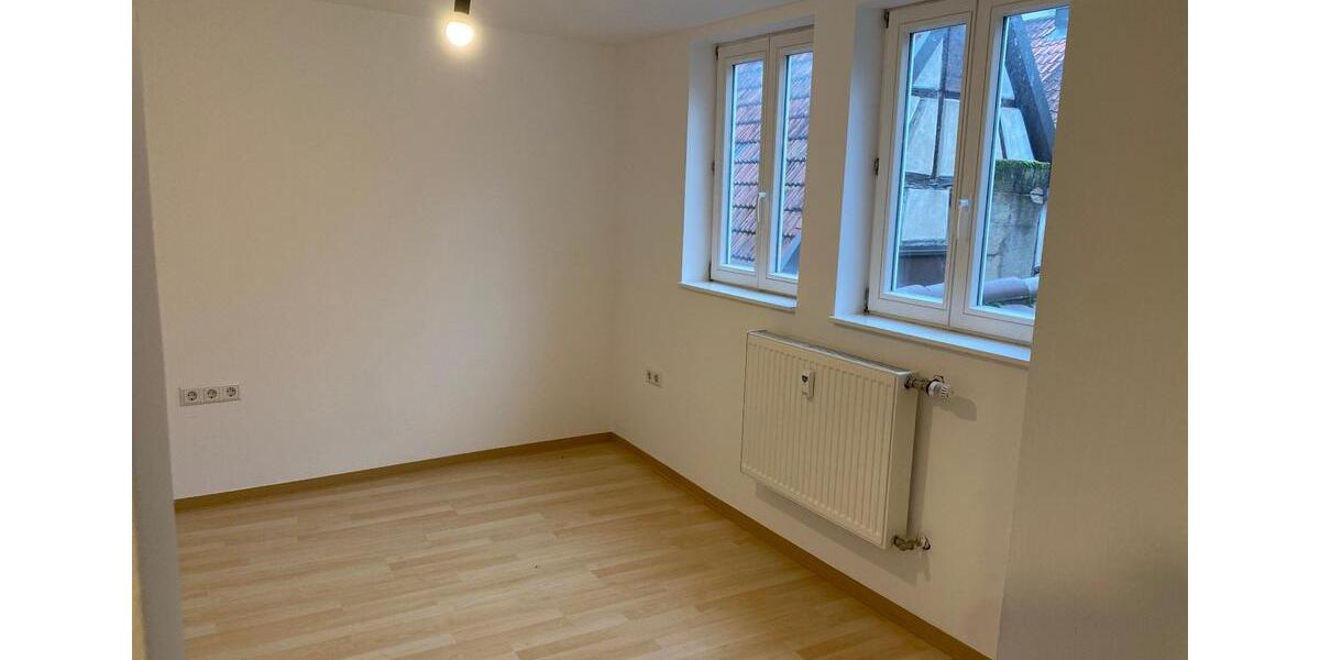 Etagenwohnung Mosbach - 3 Zimmer, 90 m&sup2;, 750&euro; | Angebot:26568019