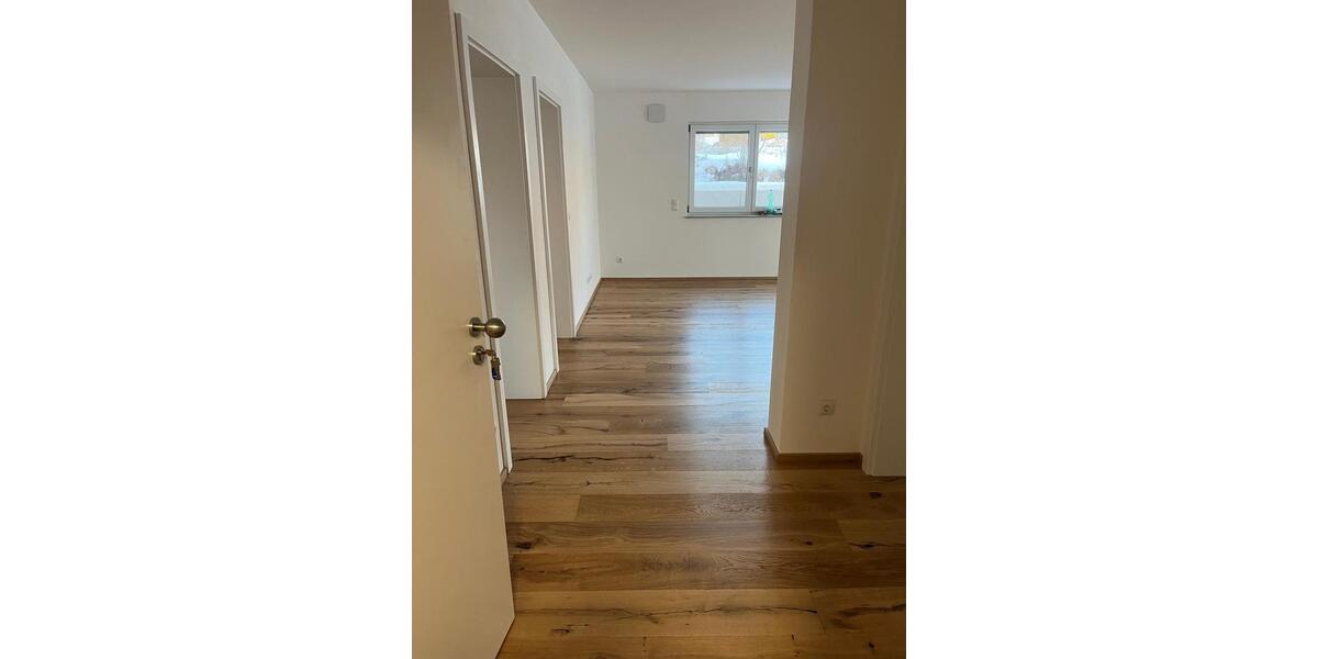 Erdgeschoßwohnung Wegscheid - 3 Zimmer, 77 m&sup2;, 775&euro; | Angebot:24605107