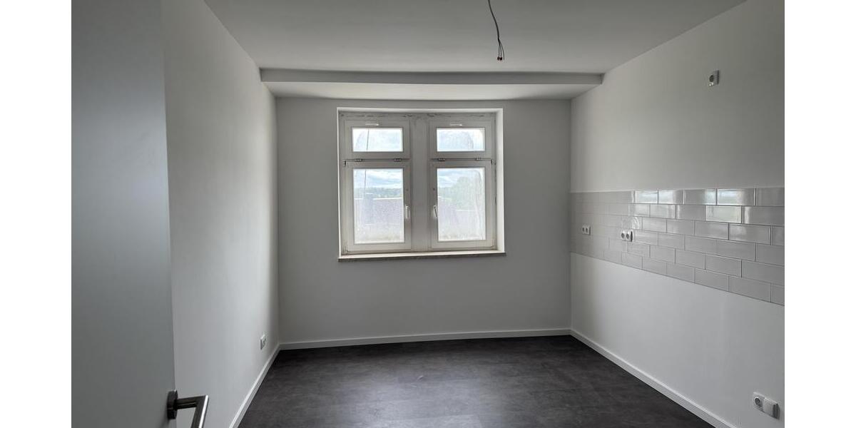 Moderne Dachgeschosswohnung mit Tageslichtbad in Altmittweida - Erstbezug! - Dachgeschoßwohnung Altmittweida | Angebot:27003247