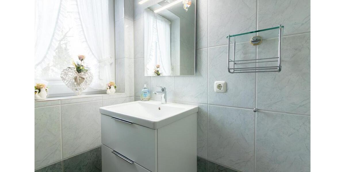 Erdgeschoßwohnung Malente - 3 Zimmer, 168 m&sup2;, 1.800&euro; | Angebot:25809398