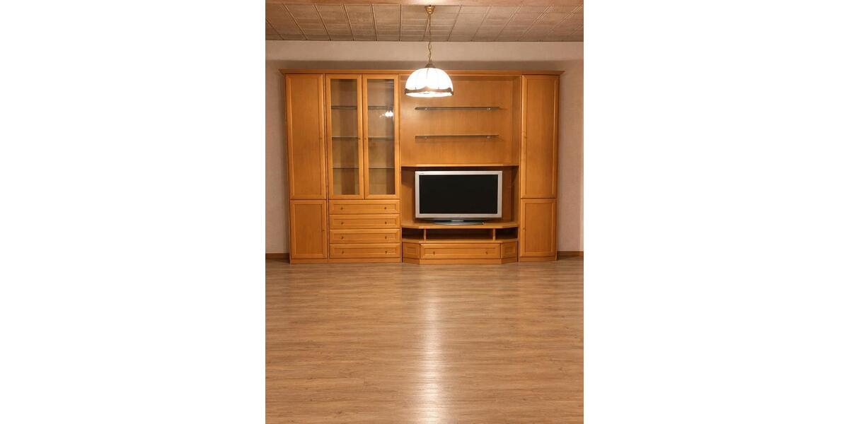 Erdgeschoßwohnung Lampertheim - 3.5 Zimmer, 90 m&sup2;, 1.200&euro; | Angebot:27568518