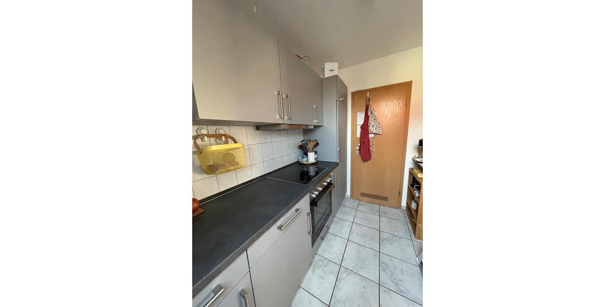 Dachgeschoßwohnung Rottenburg am Neckar - 3 Zimmer, 72 m&sup2;, 1.300&euro; | Angebot:24609257