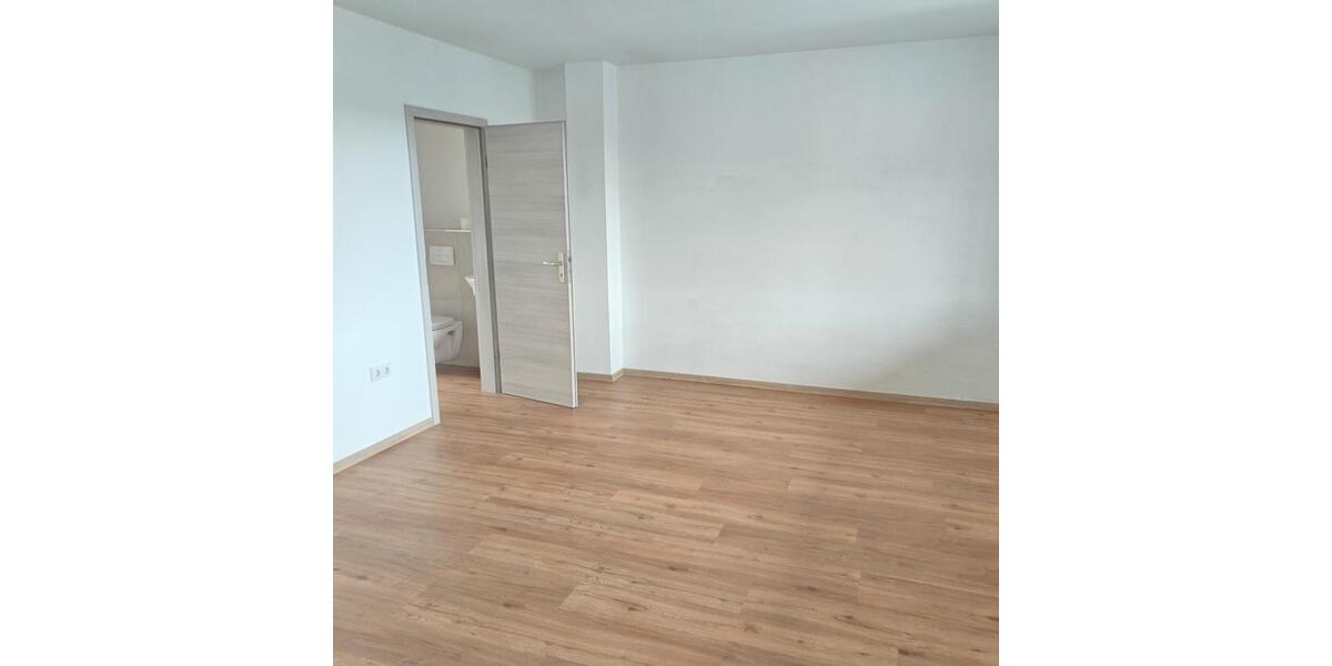 Etagenwohnung Losheim am See - 3 Zimmer, 120 m&sup2;, 950&euro; | Angebot:26250194