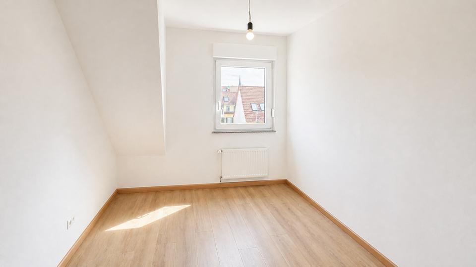 Dachgeschoßwohnung Kaiserslautern Betzenberg - 3 Zimmer, 59 m&sup2;, 750&euro; | Angebot:26347968