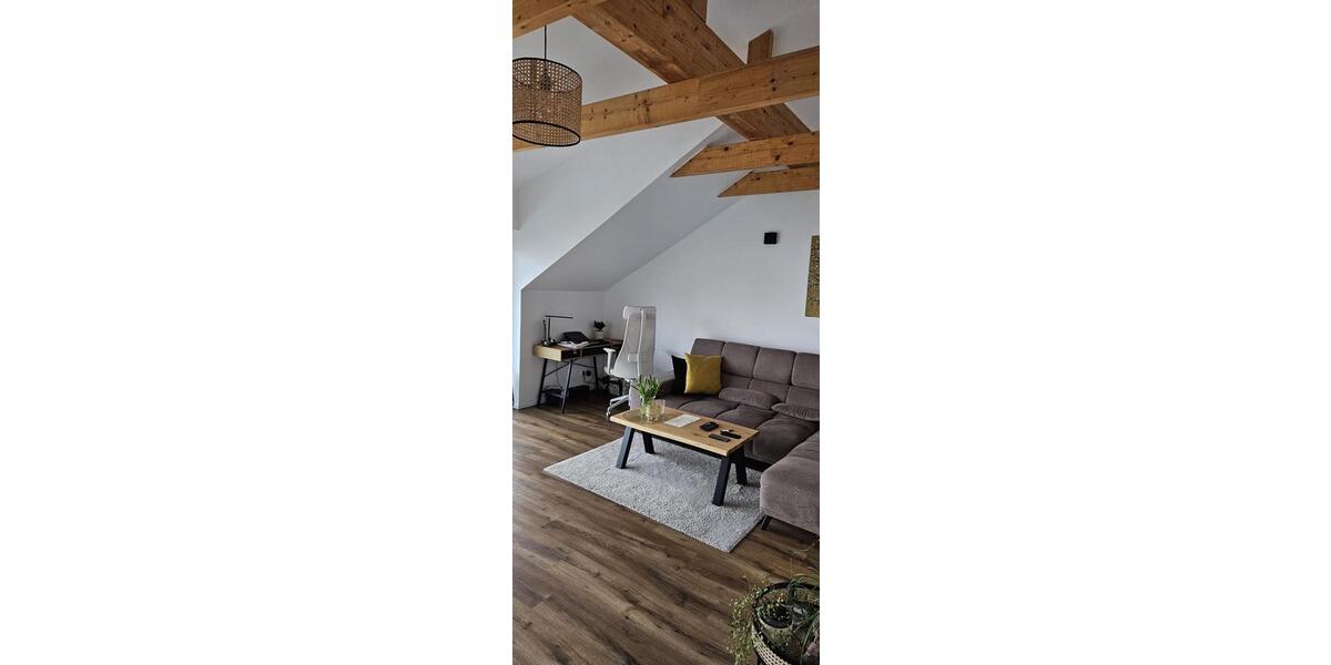 Etagenwohnung Nordhastedt - 4 Zimmer, 130 m&sup2;, 1.000&euro; | Angebot:26393810