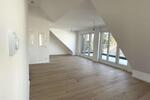 Dachgeschoßwohnung Frankfurt am Main Bergen-Enkheim - 3 Zimmer, 123 m&sup2;, 2.490&euro; | Angebot:25991775