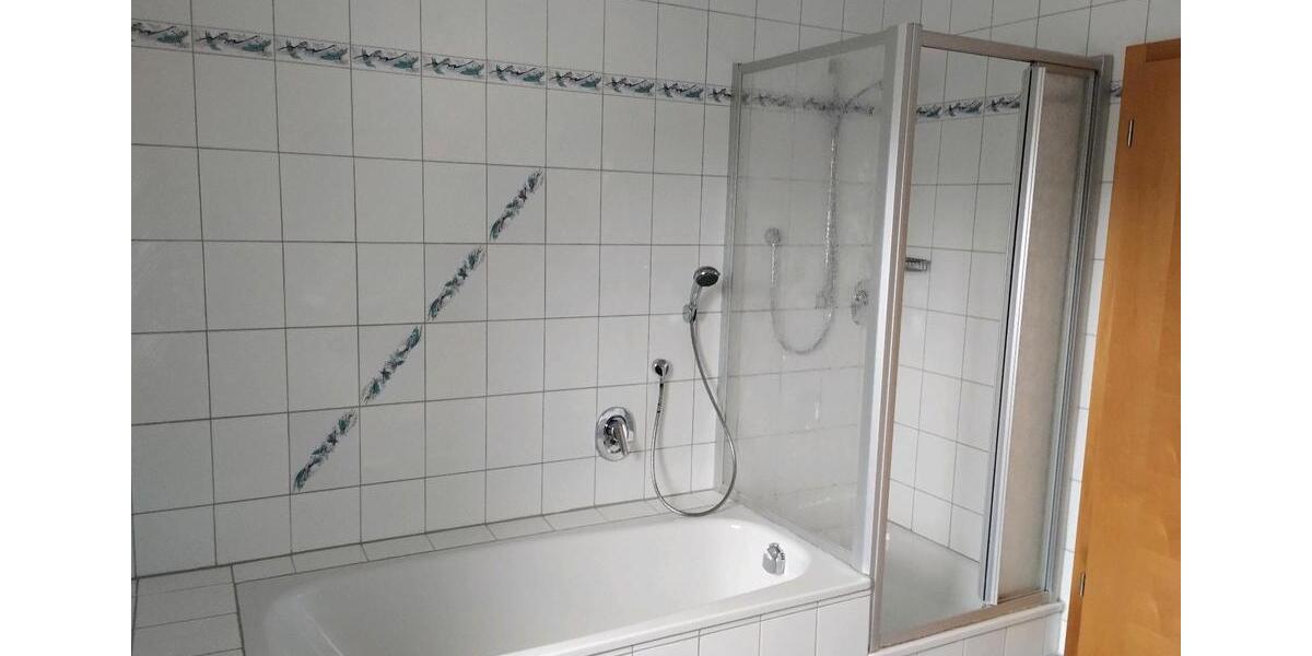 Erdgeschoßwohnung Loiching - 6 Zimmer, 115 m&sup2;, 1.250&euro; | Angebot:24697412