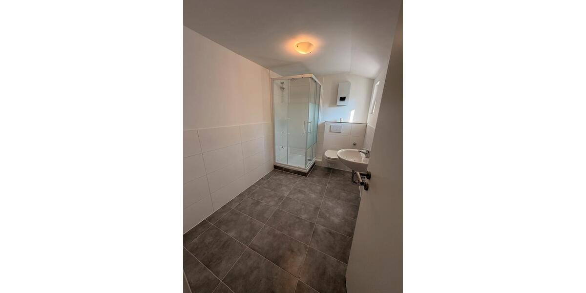 Etagenwohnung Wuppertal Gemarkung Elberfeld - 2 Zimmer, 65 m&sup2;, 600&euro; | Angebot:26662638
