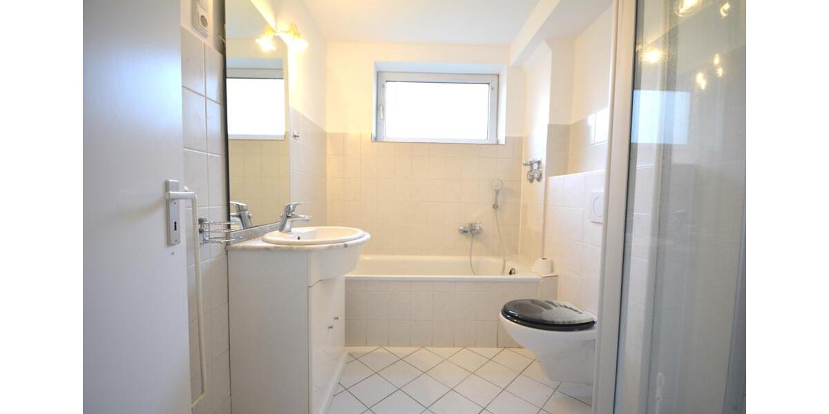 84 m² Wohnkomfort! Souterrainwohnung (UG) mit Stellplatz in BuchholzSeppensen 3 zimmer