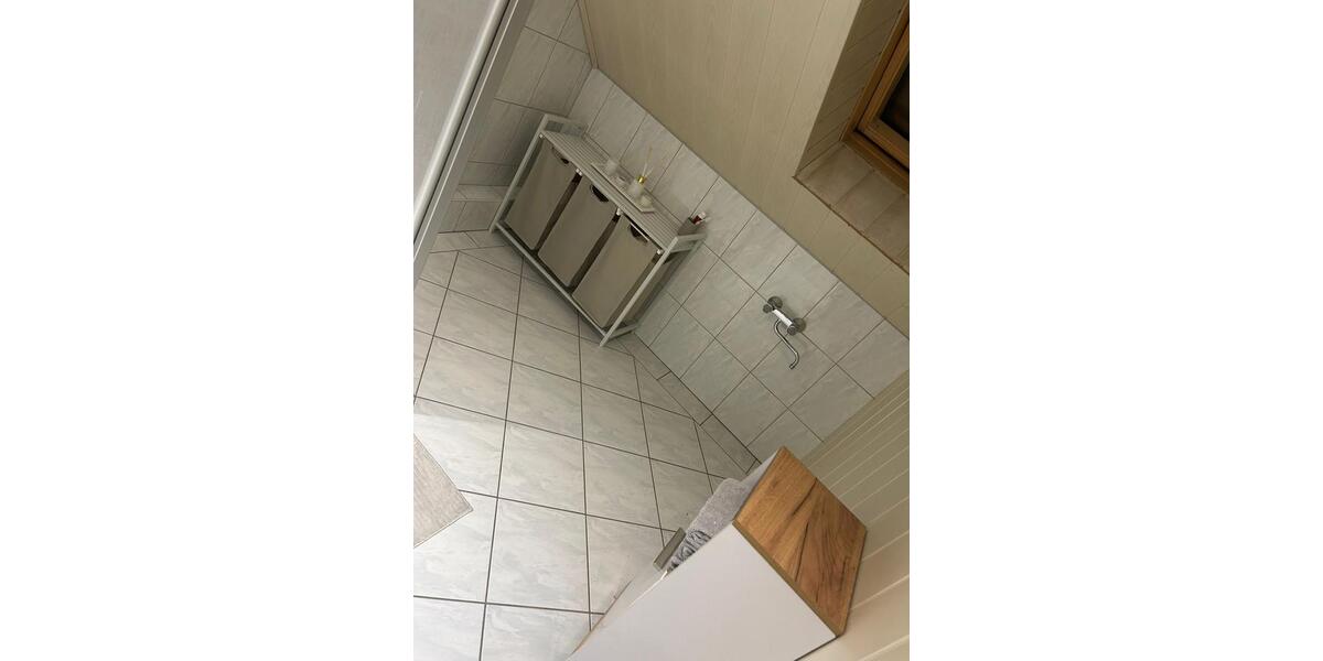 Dachgeschoßwohnung Westoverledingen - 2 Zimmer, 80 m&sup2;, 550&euro; | Angebot:24838994